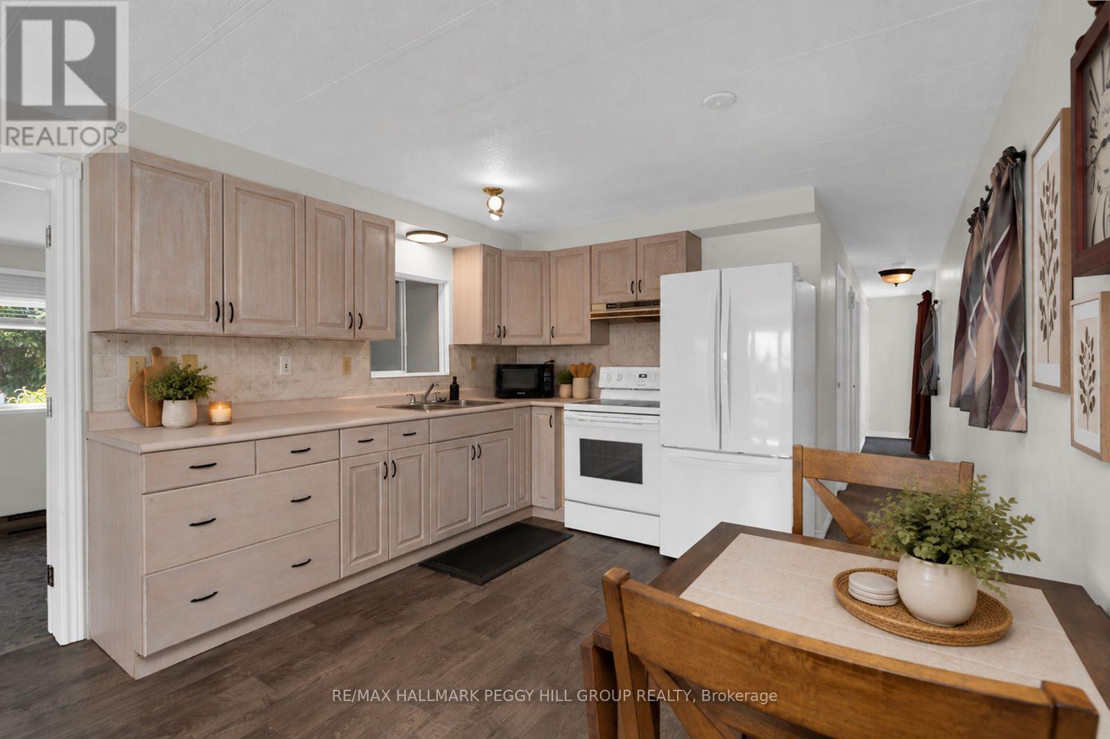 17 Balantrae Drive, Oro-Medonte photo 7