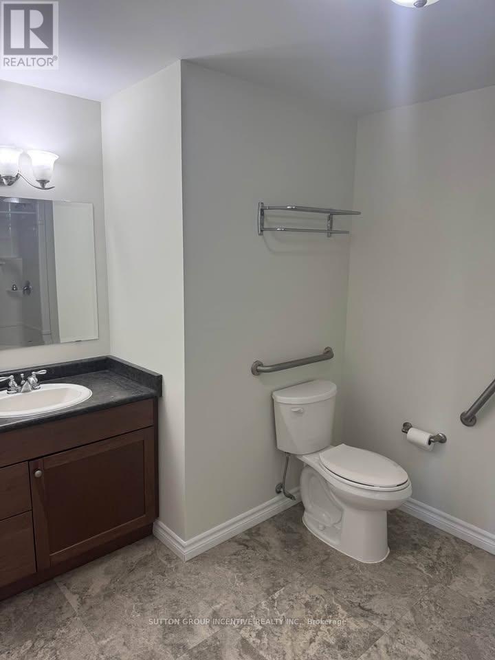 405-496 Yonge Street, Barrie photo 6