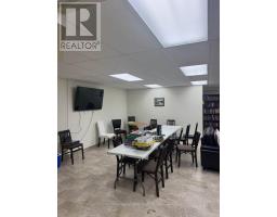 405 - 496 Yonge Street, Barrie, ON L4N4E2 Photo 10