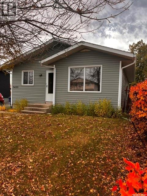 3455 Fairlight DRIVE, Saskatoon Saskatchewan — photo 2