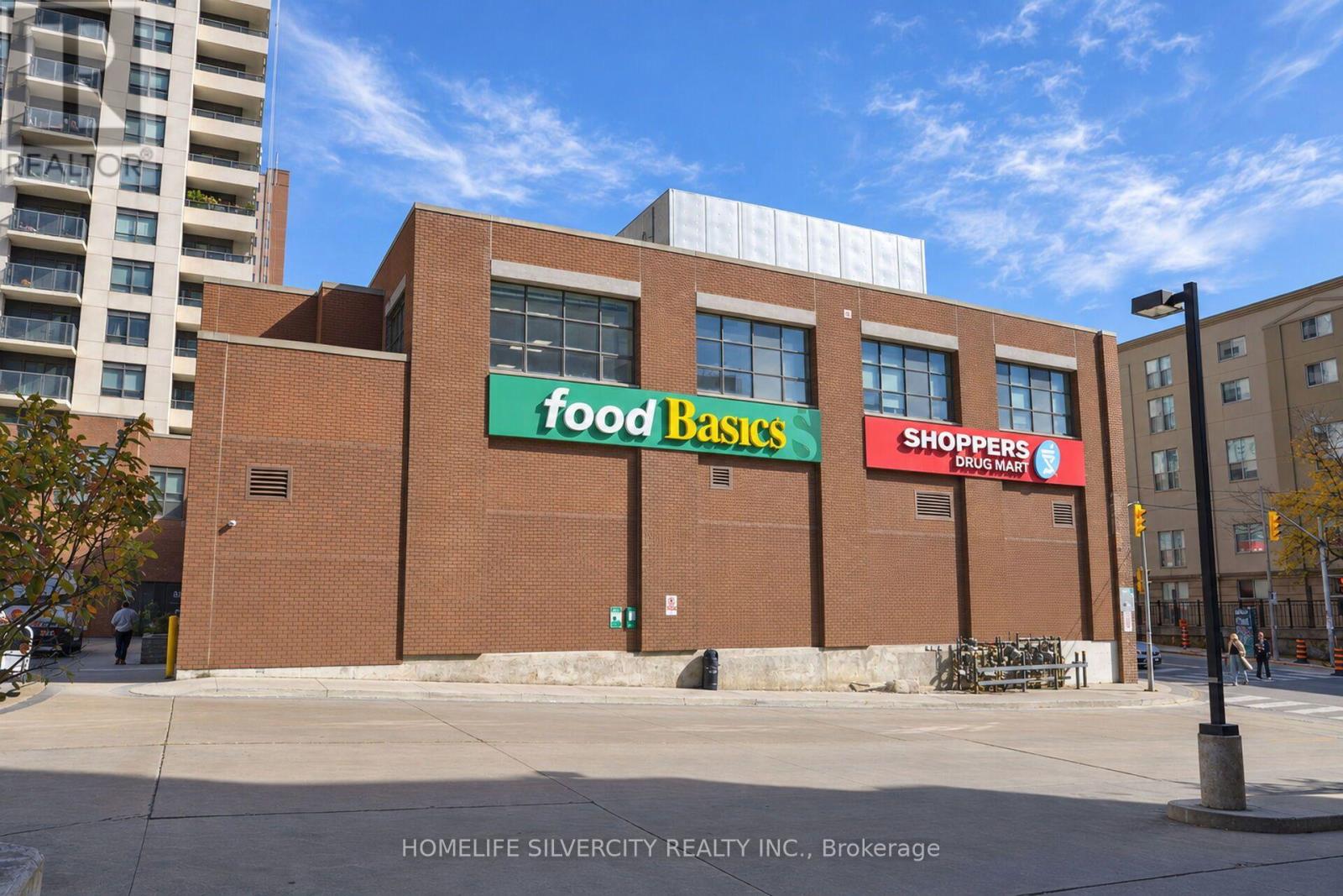 Photo of 1405 - 1420 DUPONT STREET