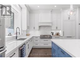 51 Cynthia Road, Toronto, ON M6N2P8 Photo 10