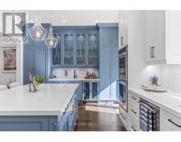 51 Cynthia Road, Toronto, ON M6N2P8 Photo 11