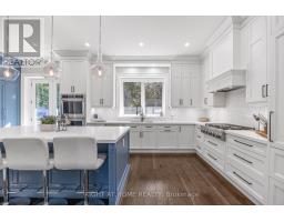 51 Cynthia Road, Toronto, ON M6N2P8 Photo 14
