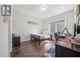 51 Cynthia Road, Toronto, ON M6N2P8 Photo 30