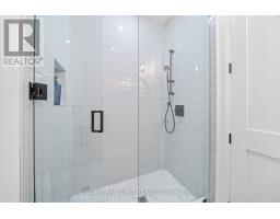 51 Cynthia Road, Toronto, ON M6N2P8 Photo 32