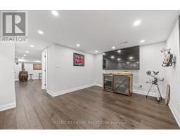 51 Cynthia Road, Toronto, ON M6N2P8 Photo 36