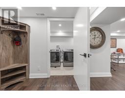 51 Cynthia Road, Toronto, ON M6N2P8 Photo 41