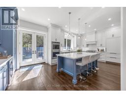 51 Cynthia Road, Toronto, ON M6N2P8 Photo 7