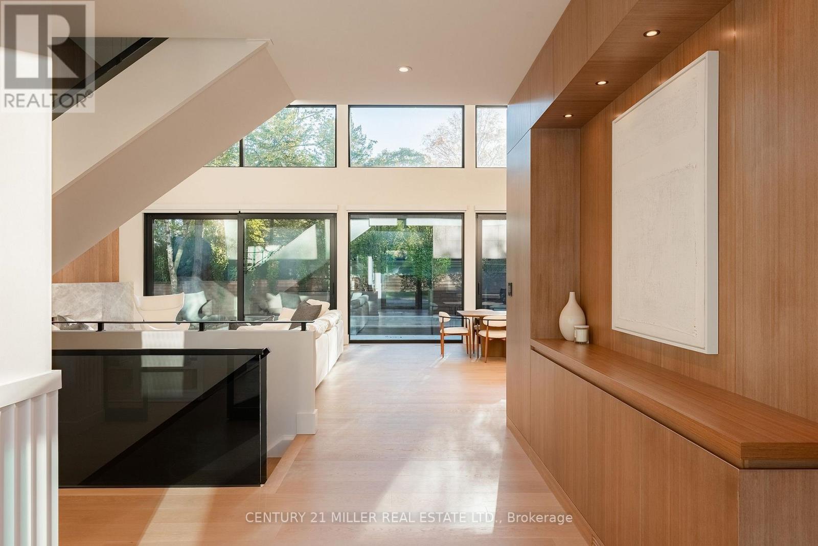 Photo of 222 BURGUNDY DRIVE