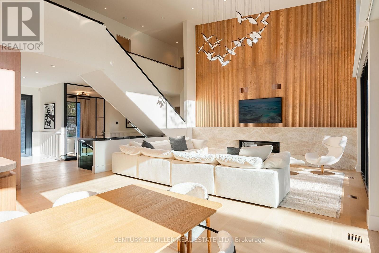 Photo of 222 BURGUNDY DRIVE