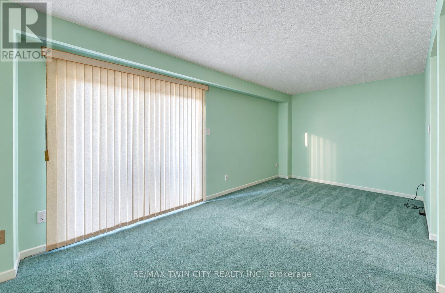 20 - 187 GRULKE STREET, Kitchener — photo 12