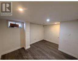 406 Vermont Avenue, London South, ON N5Z3E5 Photo 18