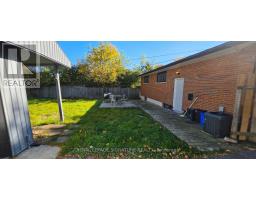 406 Vermont Avenue, London South, ON N5Z3E5 Photo 24