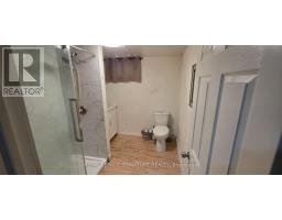 Den - 406 Vermont Avenue, London South, ON N5Z3E5 Photo 8