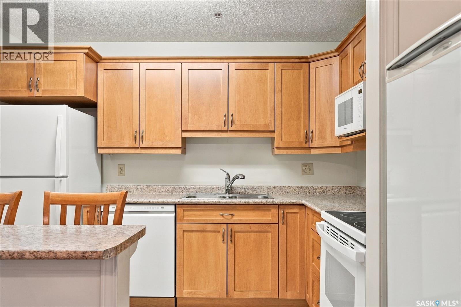 301 A 351 A Saguenay DRIVE, Saskatoon — photo 16