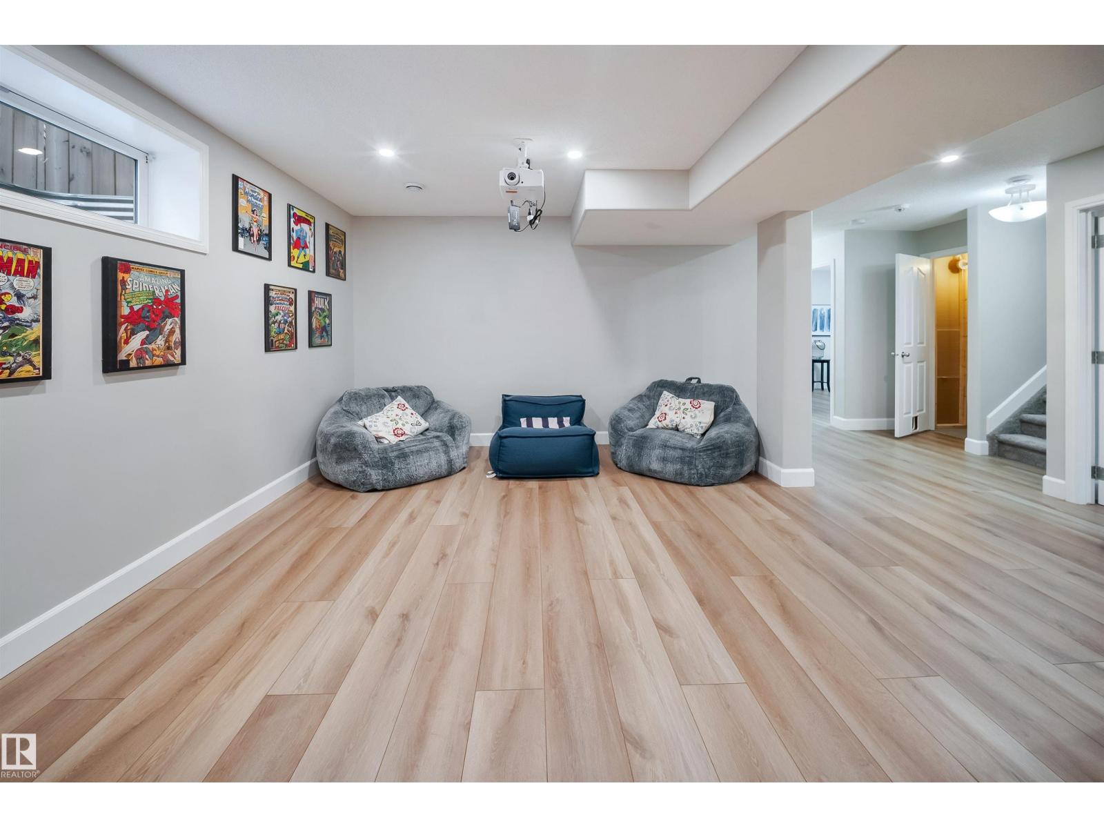 347 Davenport Drive, photo 46