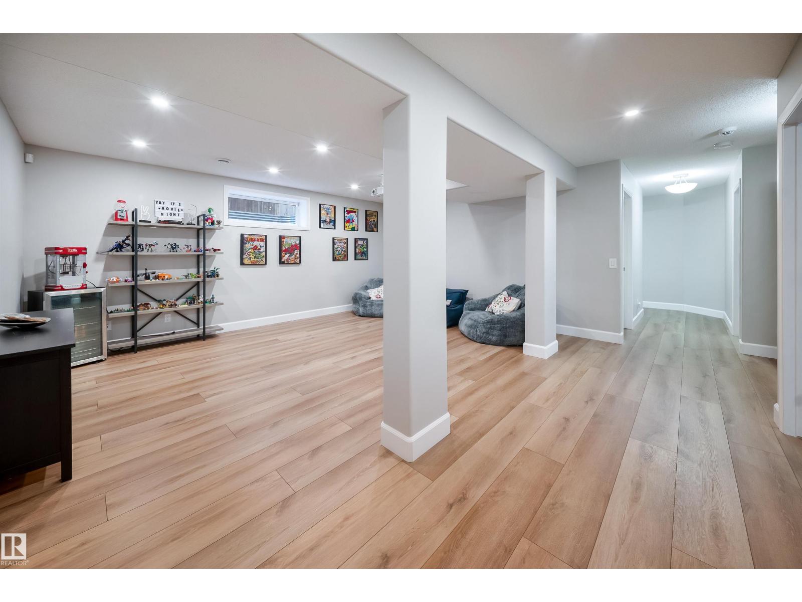 347 Davenport Drive, photo 47