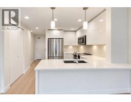 307 719 W 3rd Street, North Vancouver, BC V7M0E7 Photo 9