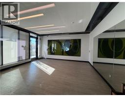 30 Francis Street S Unit# 1501, Kitchener, ON N2G0H1 Photo 8