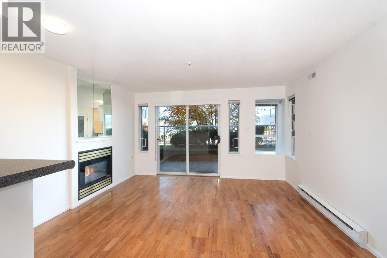 106 2211 WALL Street, Vancouver