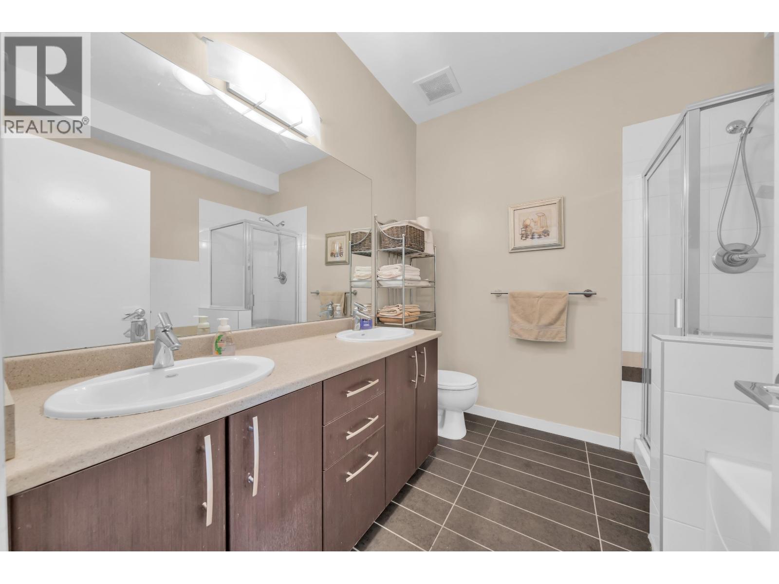 7345 Macpherson Avenue, Burnaby — photo 14