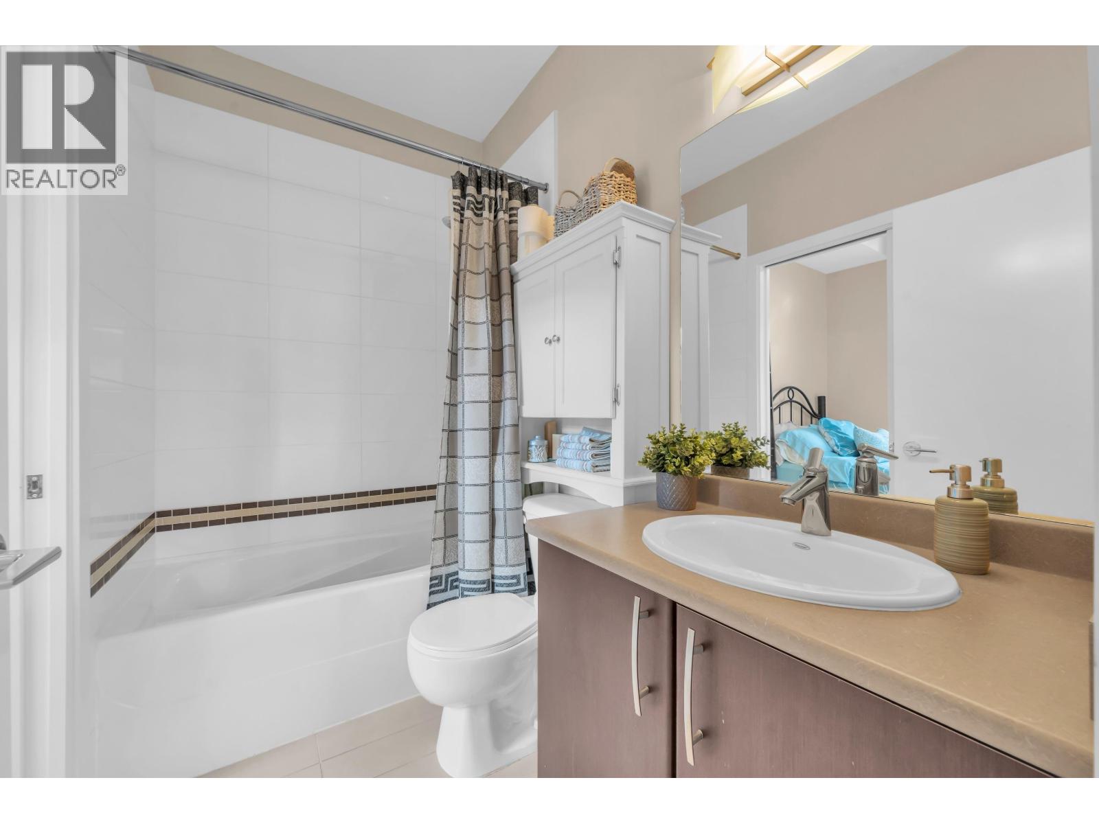 7345 Macpherson Avenue, Burnaby — photo 21