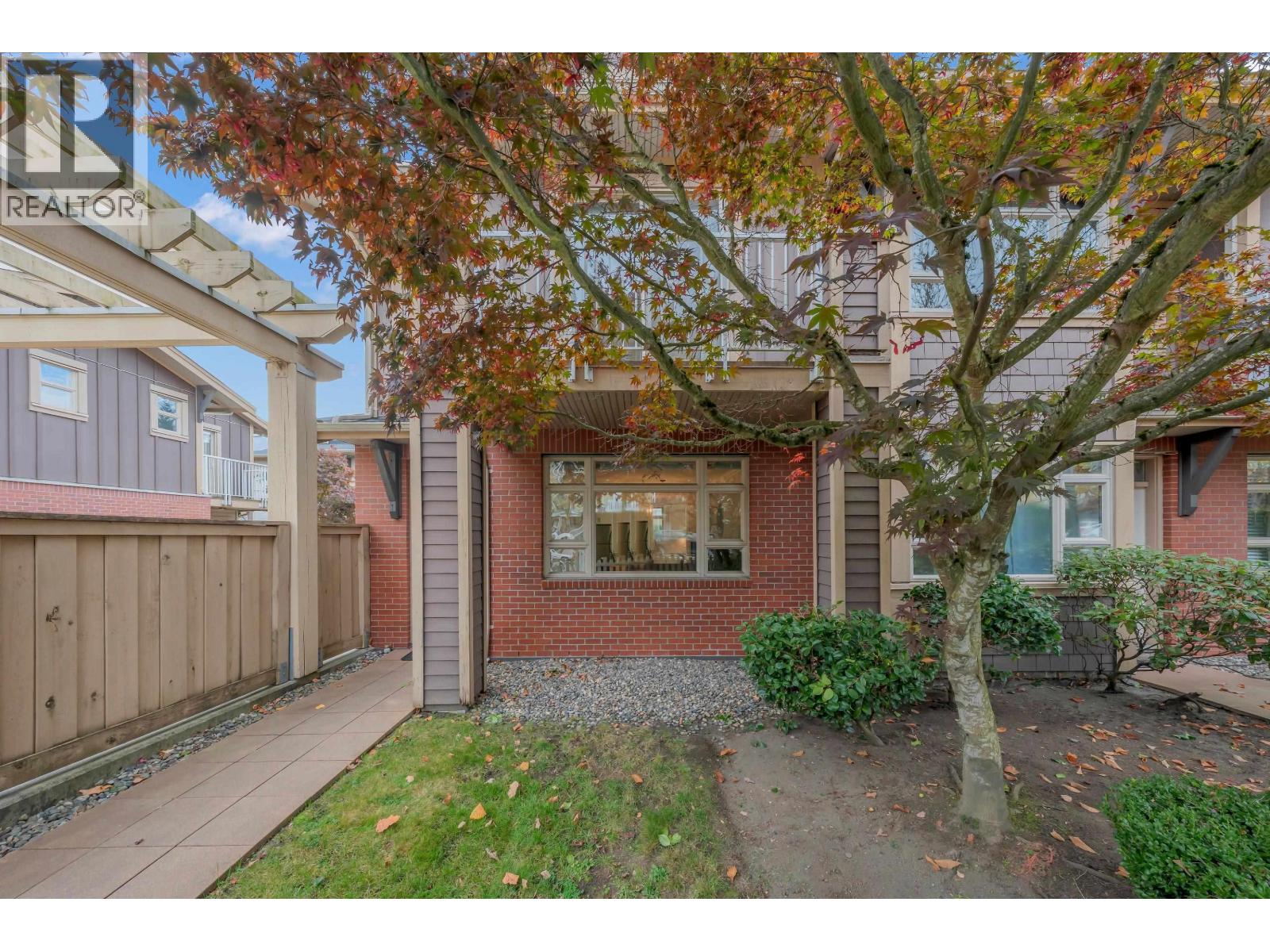 7345 Macpherson Avenue, Burnaby — photo 29