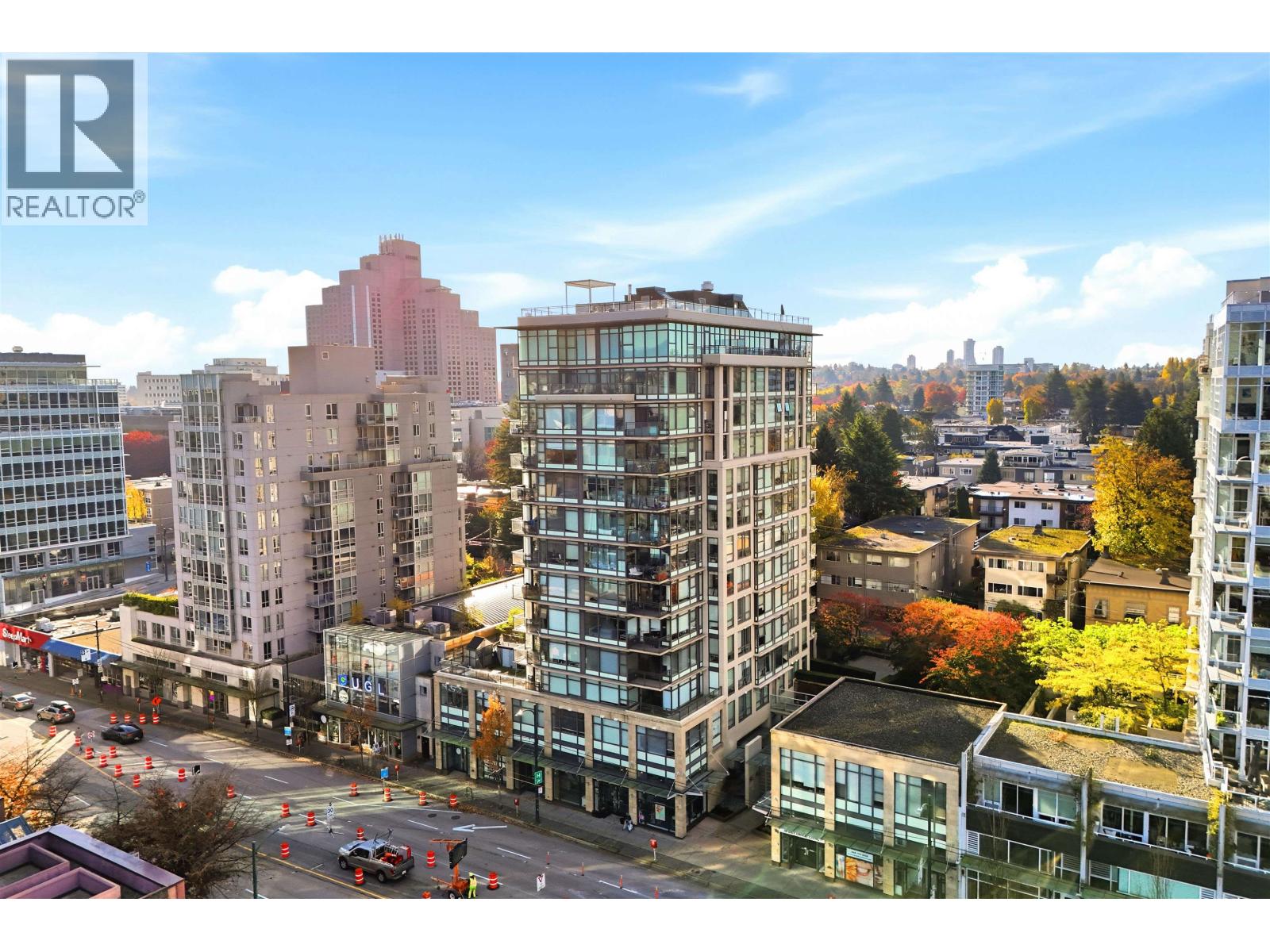 709 1068 W Broadway, Vancouver — photo 37