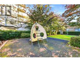 709 1068 W Broadway, Vancouver, BC V6H0A7 Photo 31