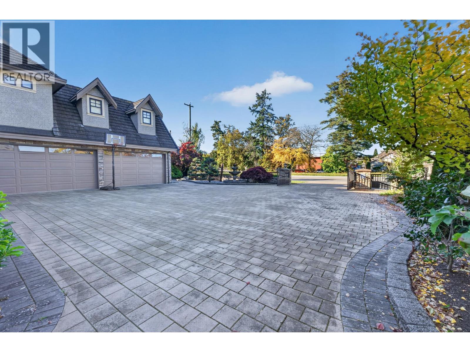 7788 RAILWAY Avenue, Richmond
