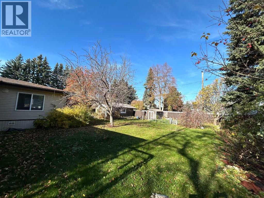 808 4 Avenue W, photo 7 of 32