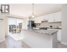 120 Monarch Woods Drive, Kitchener, ON N2P2N7 Photo 14