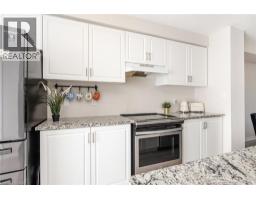 120 Monarch Woods Drive, Kitchener, ON N2P2N7 Photo 17