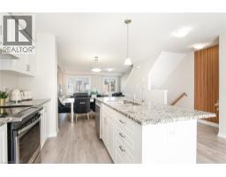 120 Monarch Woods Drive, Kitchener, ON N2P2N7 Photo 18