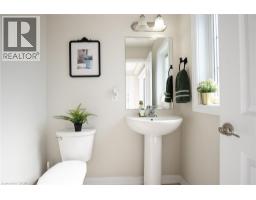 120 Monarch Woods Drive, Kitchener, ON N2P2N7 Photo 20