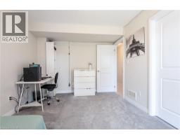 120 Monarch Woods Drive, Kitchener, ON N2P2N7 Photo 30