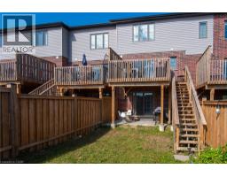 120 Monarch Woods Drive, Kitchener, ON N2P2N7 Photo 44