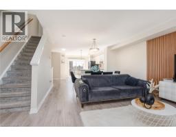 4pc Bathroom - 120 Monarch Woods Drive, Kitchener, ON N2P2N7 Photo 8