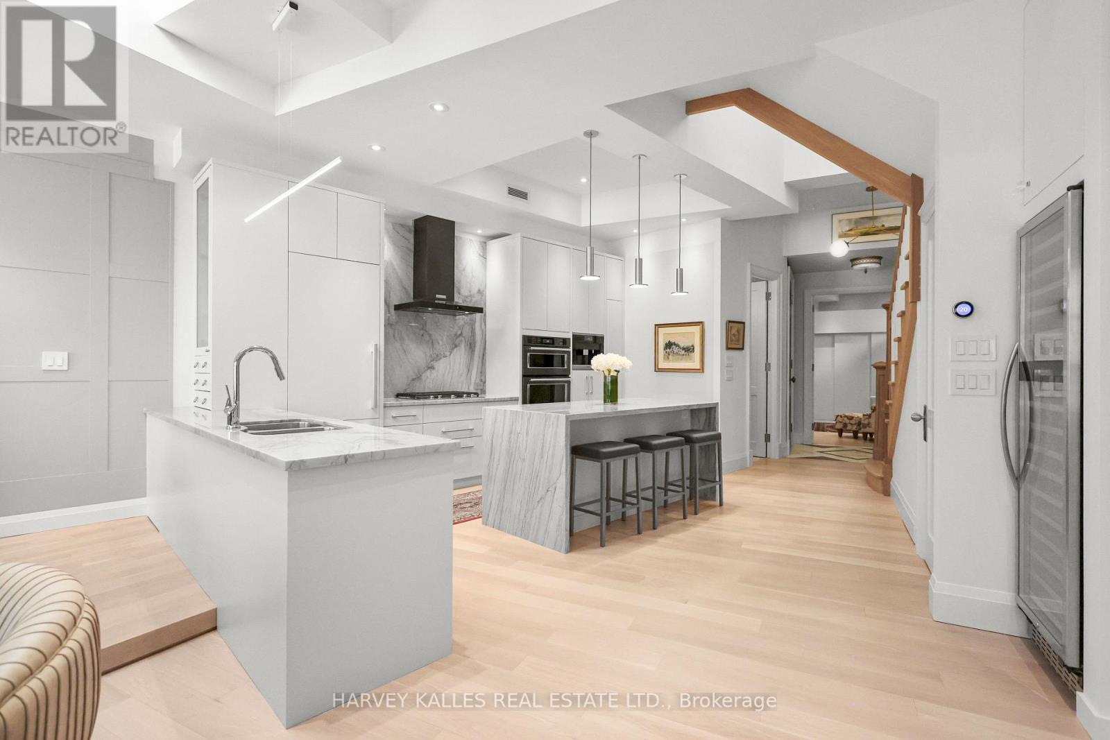 201- 295 Davenport Road, Toronto, ON photo 11