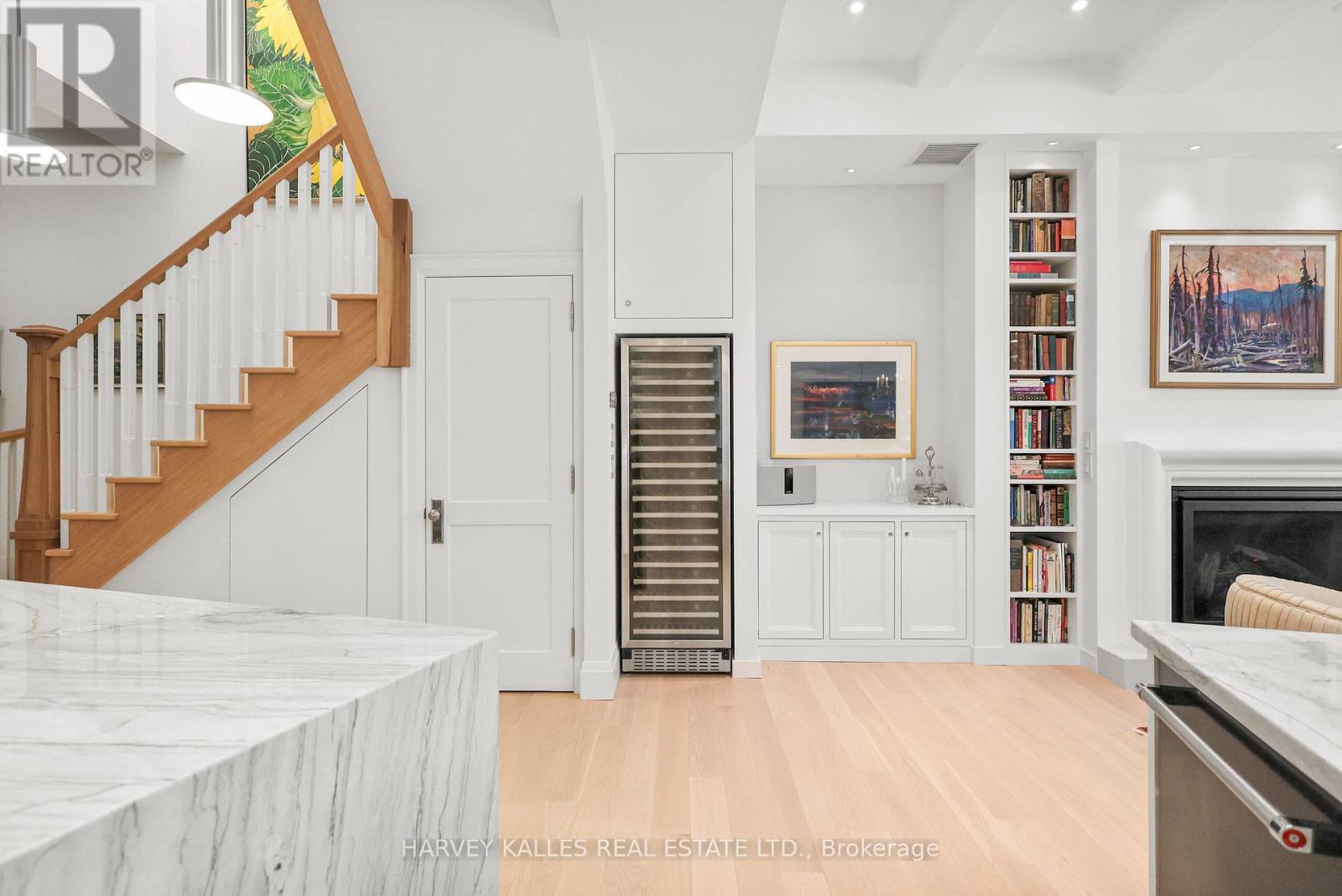 201- 295 Davenport Road, Toronto, ON photo 17