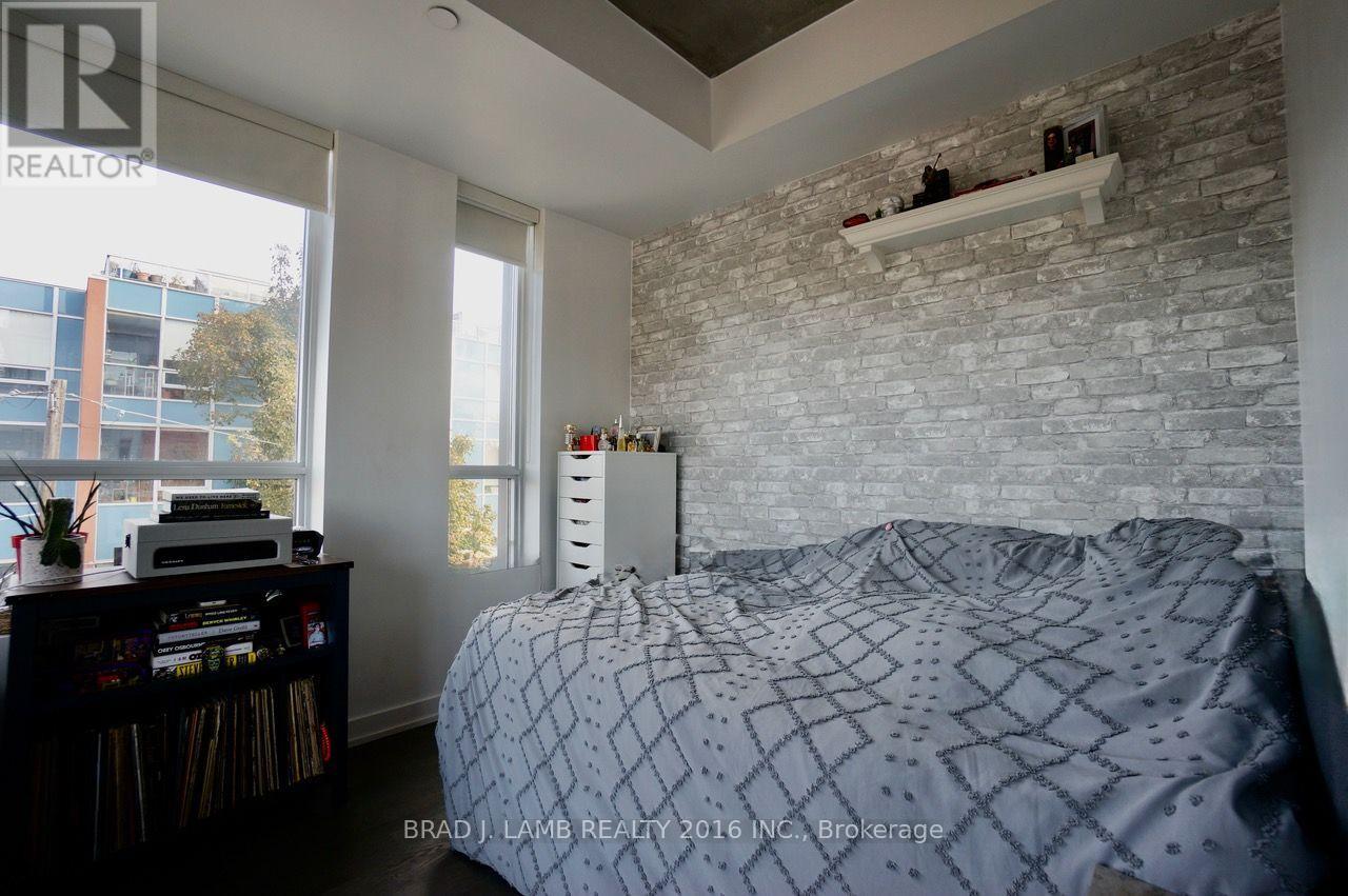 Photo of 312 - 60 HASLETT AVENUE W