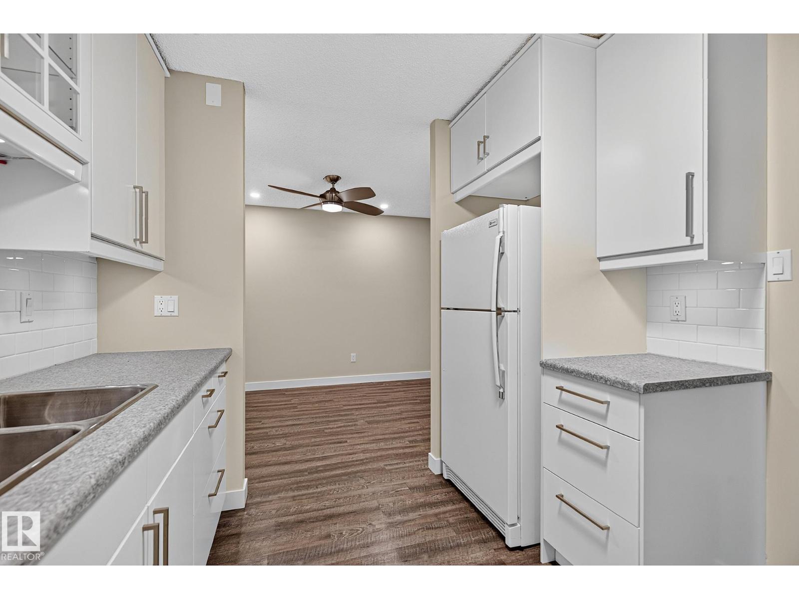 #12 2115 118 ST NW, Edmonton — photo 14