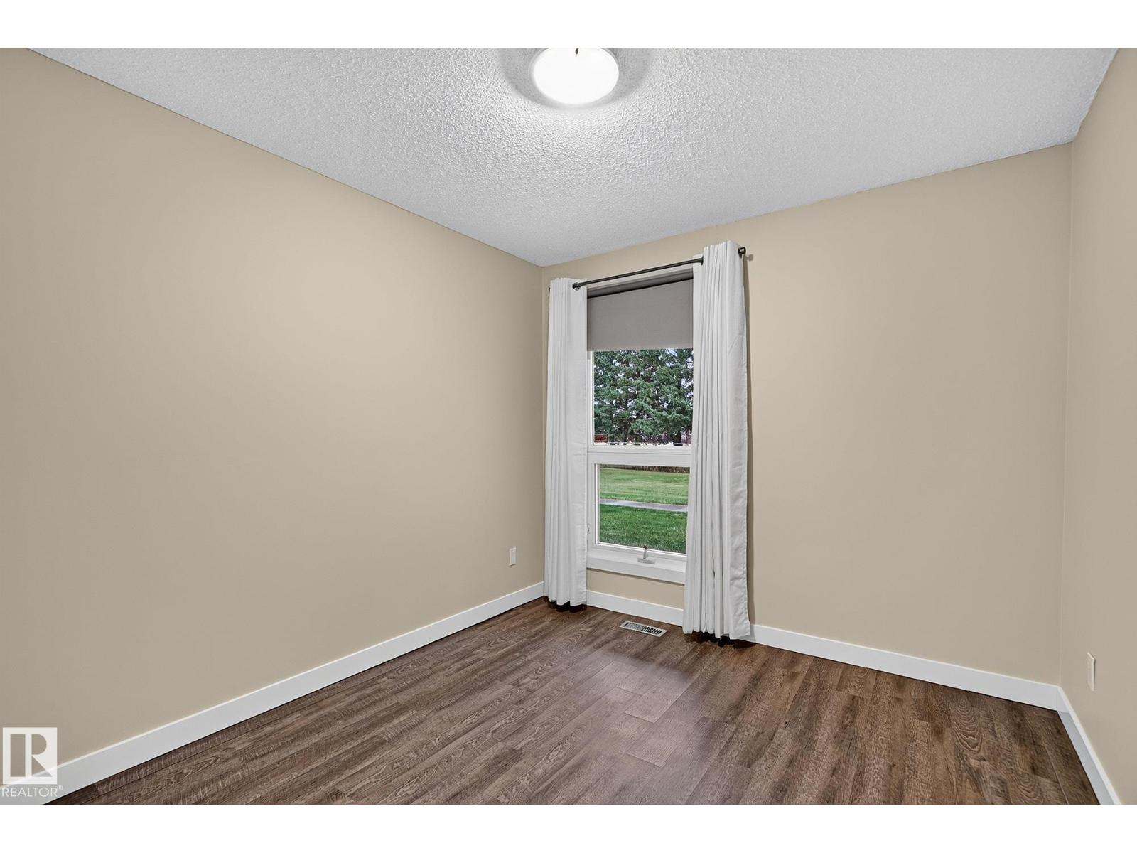#12 2115 118 ST NW, Edmonton — photo 21
