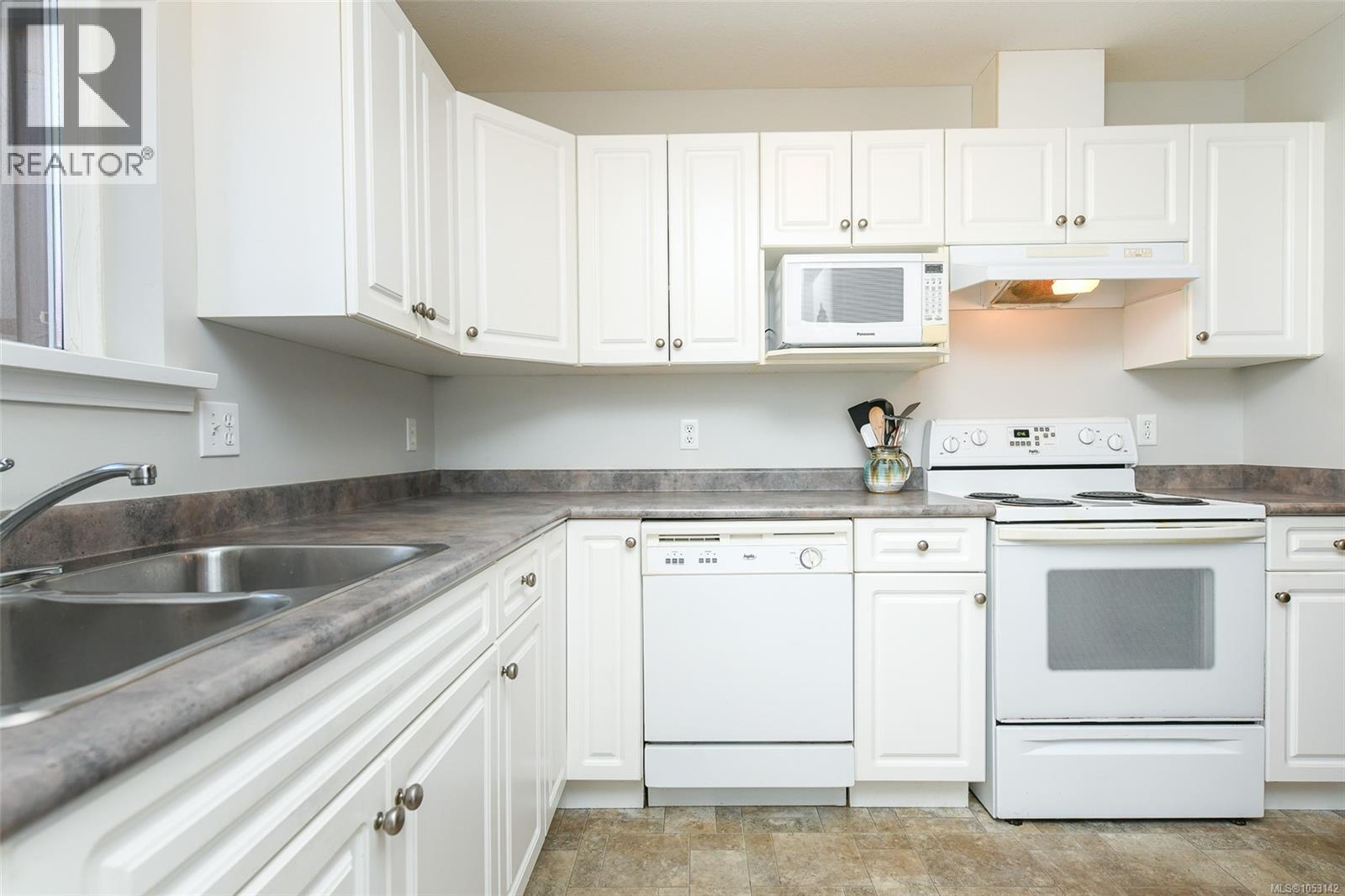 25 2197 Murrelet Dr, Comox