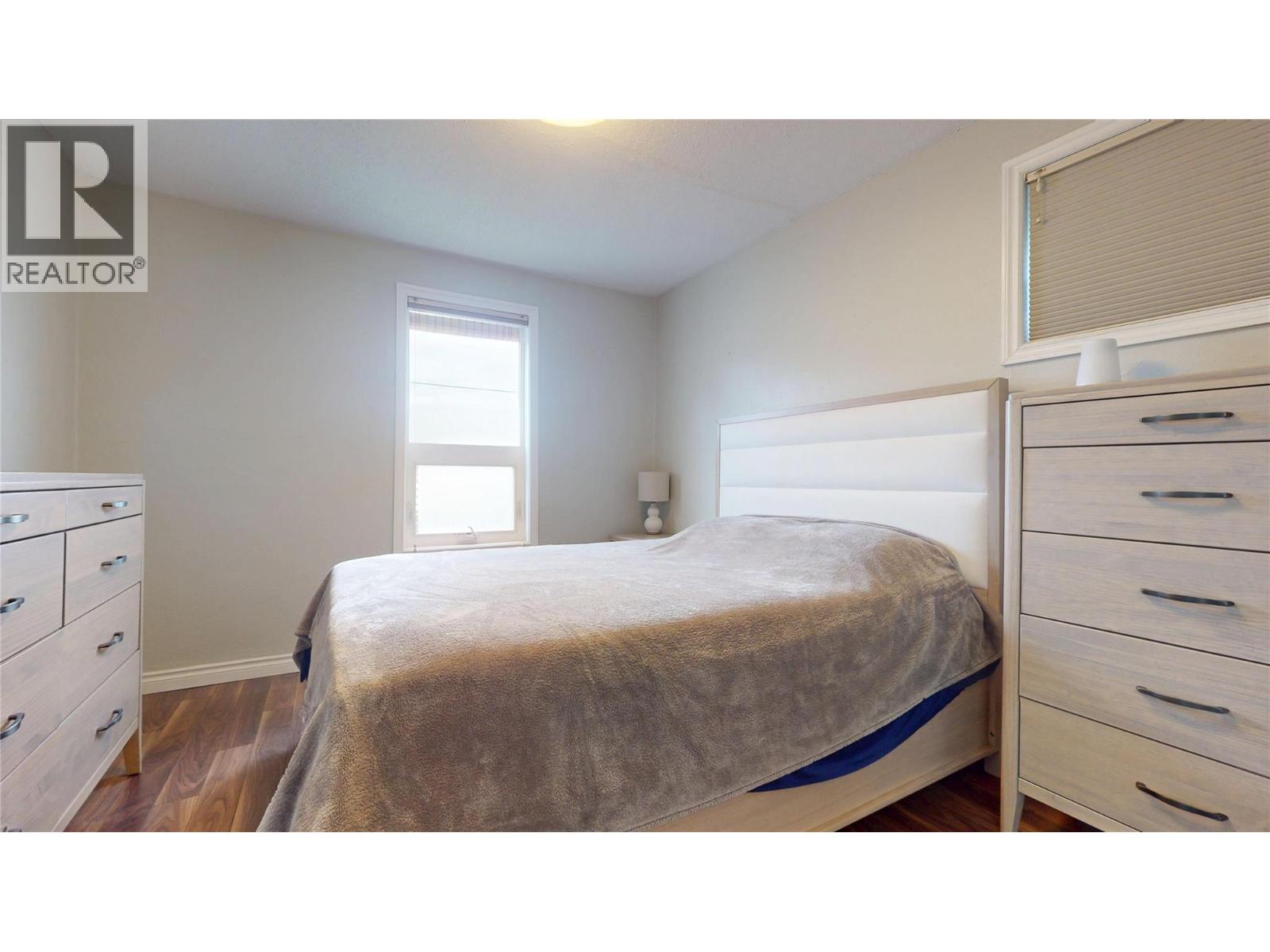 17 of 54 - 1600 4th Street N