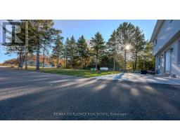 10420 Heritage Road, Brampton, ON L7A0E7 Photo 19