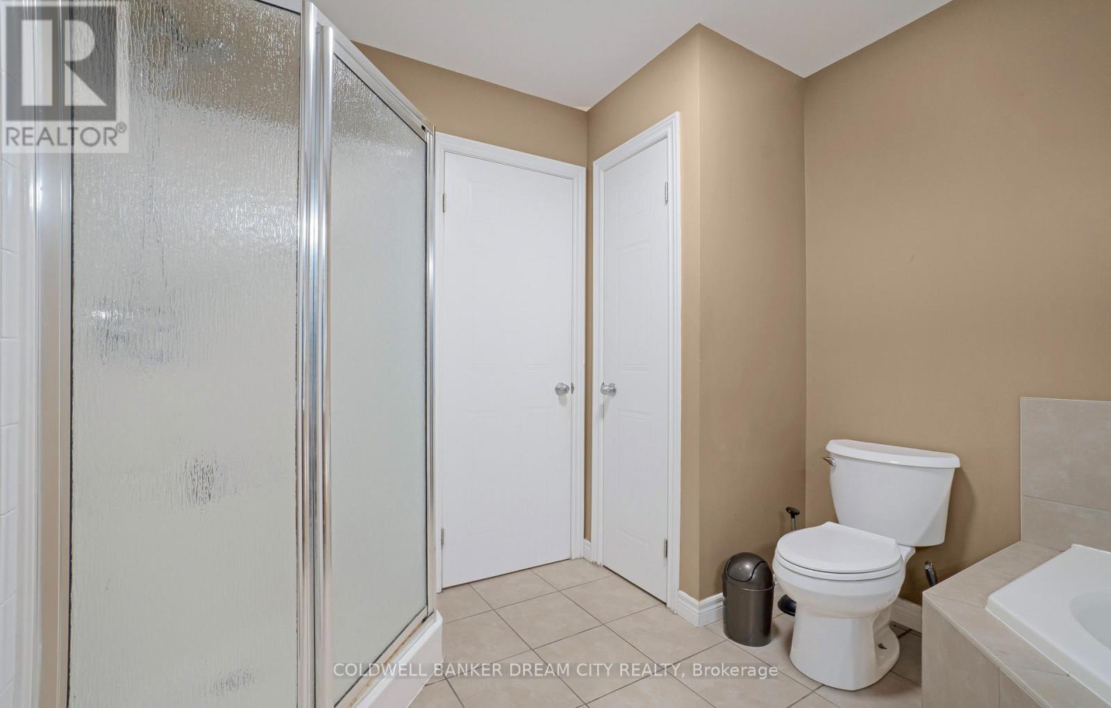976 Kimball Crescent, London North, ON photo 32