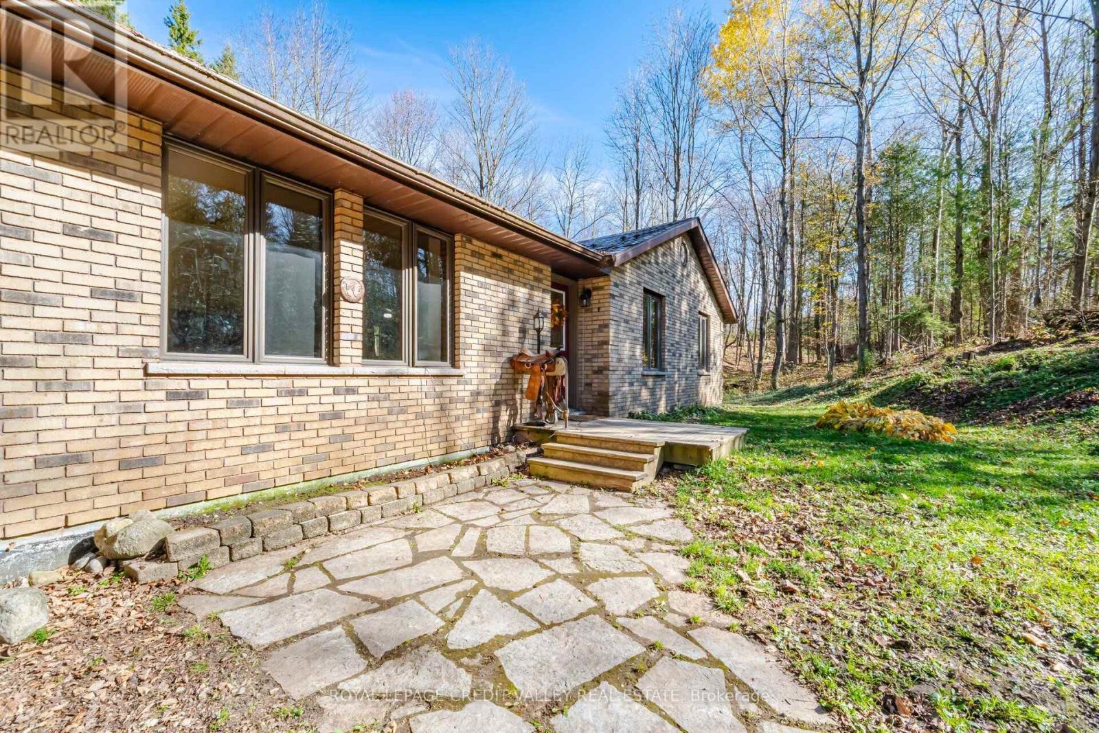 574291 Side Road 40, West Grey, ON photo 6