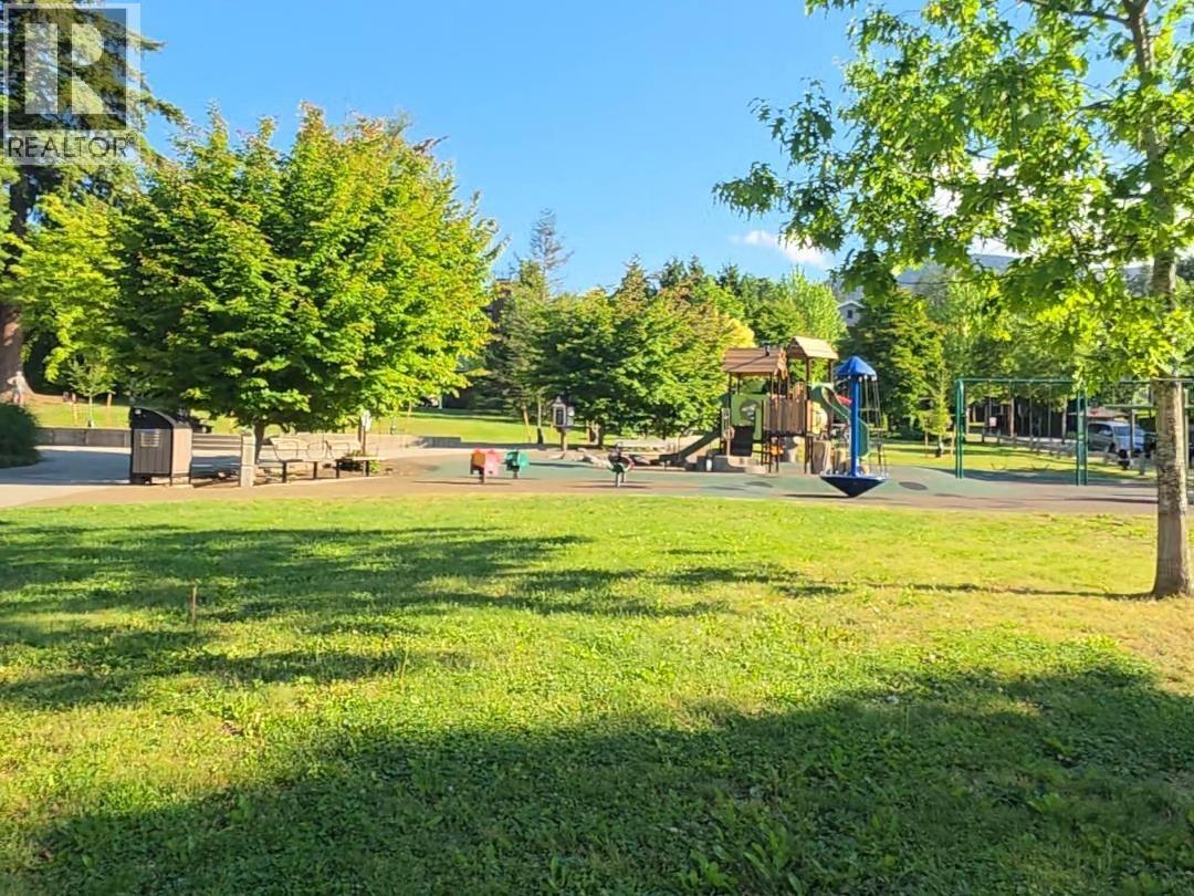 4021 Ravenwood Drive, Port Coquitlam — photo 9